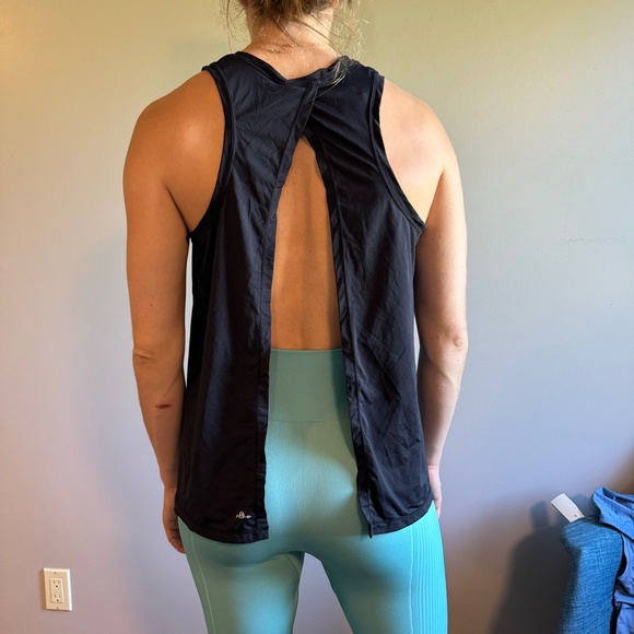 Bare Activewear Black Tie Tank - Picture 2 of 9